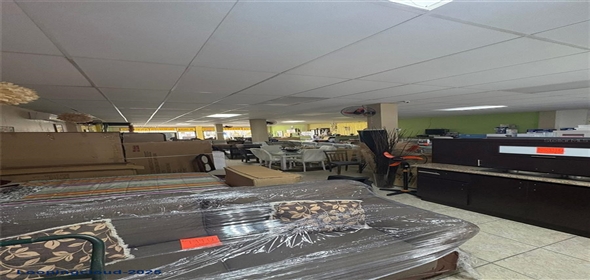 2 BARBOSA AVE AVENUE Las Piedras Puerto Rico, 00771 | COMMERCIAL PROPERTY IN THE TOWN OF LAS PIEDRAS