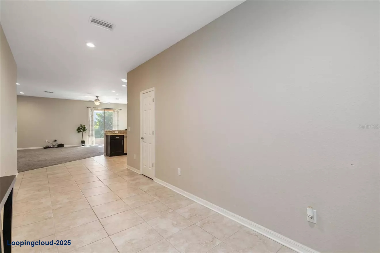 1218 GRANTHAM DR Sarasota