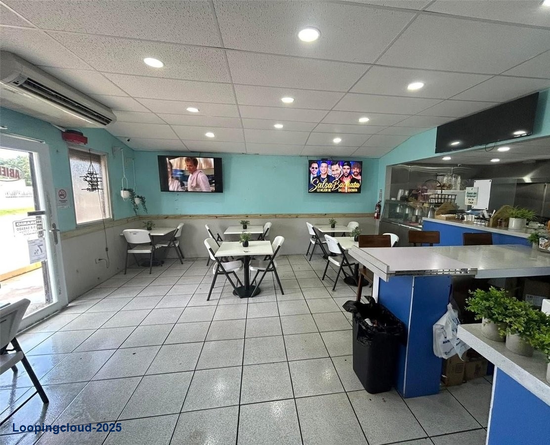 Commercial Property for Sale in Vega Baja Puerto Rico 00693