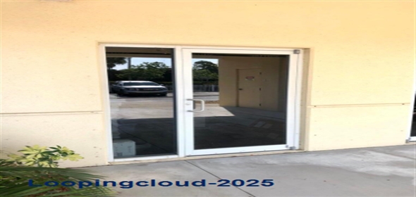 2753 Vista Parkway # 6 West Palm Beach Florida, 33411 | Beautiful Warehouse Office