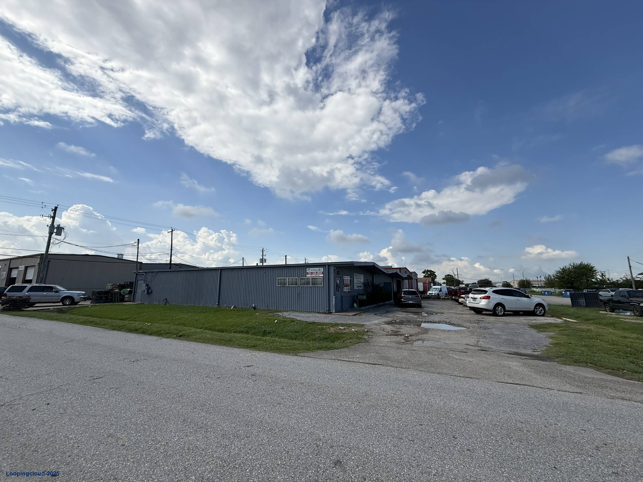 Warehouse for Sale in South Houston Texas 77587