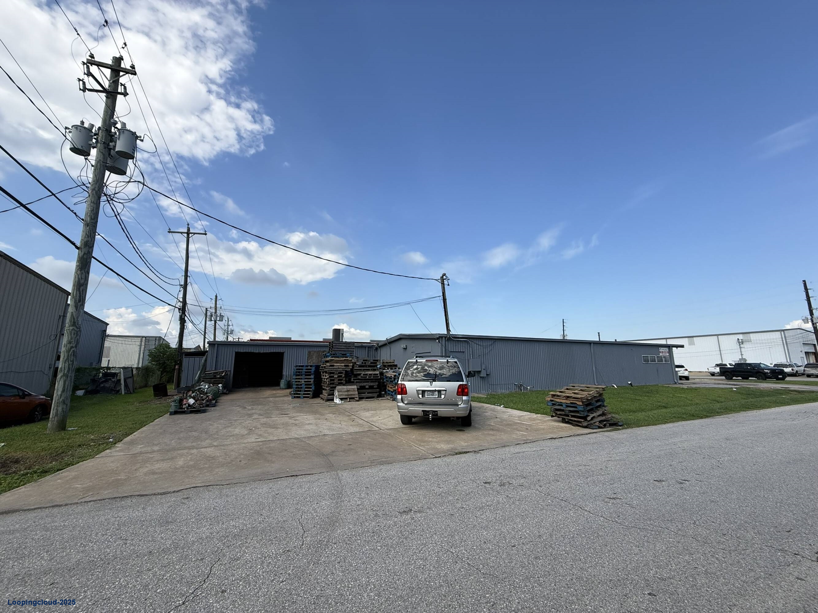 Warehouse for Sale in South Houston Texas 77587