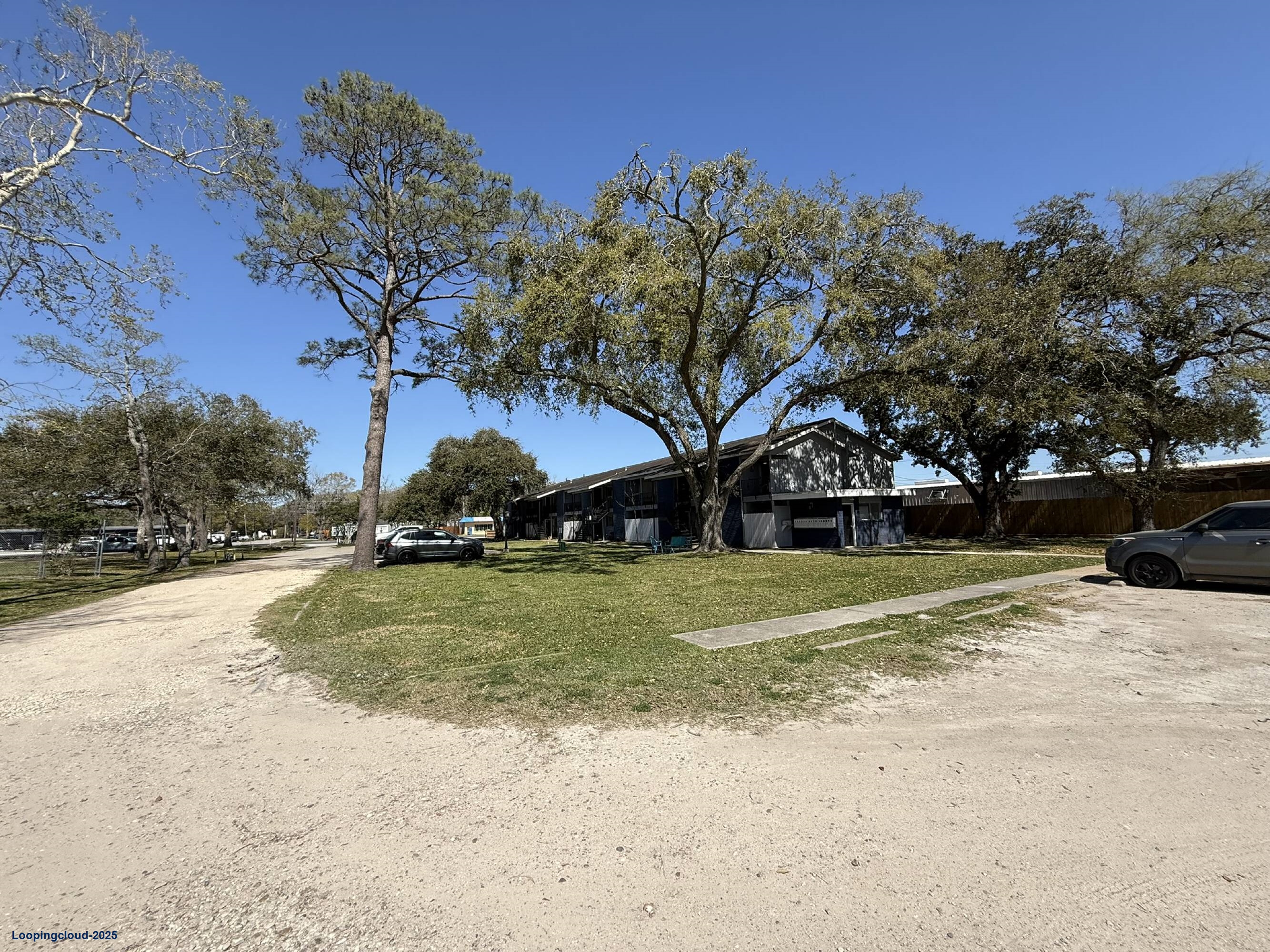 Commercial Property for Sale in League City Texas 77573