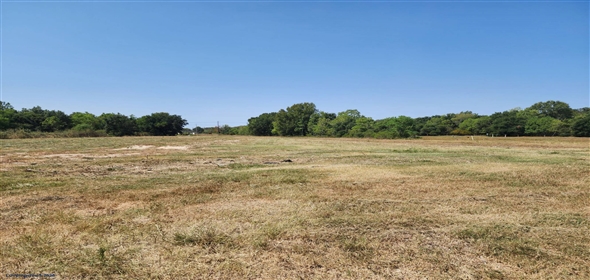 8050 Red Bluff Rd Pasadena Texas, 77507 | Retail Building with a Free-Standing Warehouse Shop