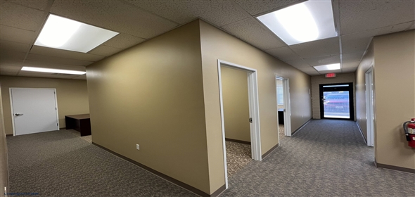 110 N Broadway St La Porte Texas, 77571 | Free-standing Office/Retail Complex