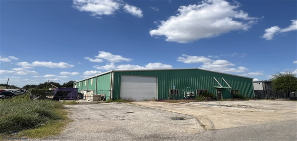 713 Nebraska St South Houston Texas, 77587 | South Houston Industrial Warehouse