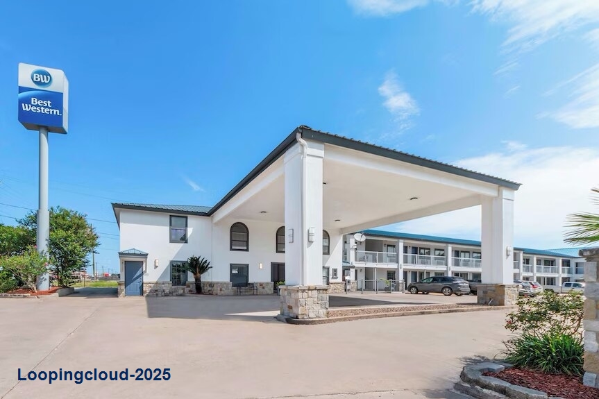 Commercial Property for Sale in George West Texas 78022