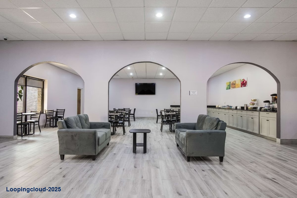 Commercial Property for Sale in Grayville Illinois 62844