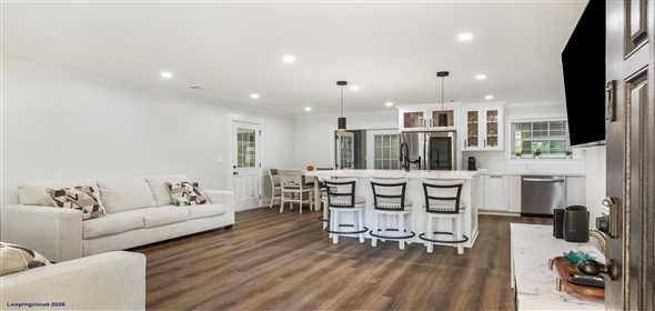 675 Inglewood Drive SE Smyrna Georgia, 30080 | Stunning Mid-Century Modern Ranch Farmhouse