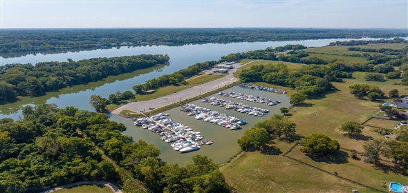 4000 Utica Pike Jeffersonville Indiana, 47130 | Marina with 180 Boat Slips on the Ohio River