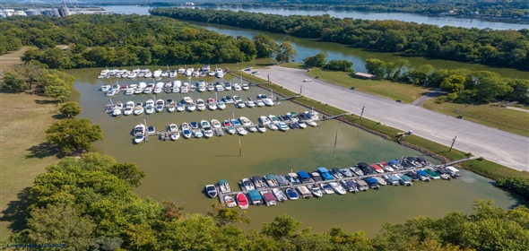 4000 Utica Pike Jeffersonville Indiana, 47130 | Marina with 180 Boat Slips on the Ohio River