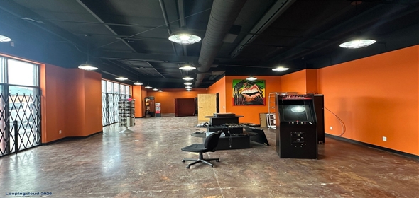 100 Lawrence Ln Shepherdsville Kentucky, 40165 | Free-Standing Shepherdsville Retail Building with Drive-Thru