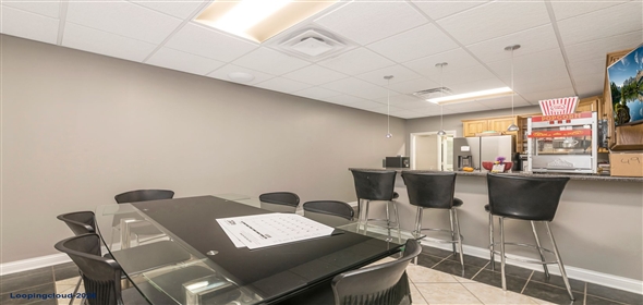 4676 Jennings Ln Louisville Kentucky, 40218 | 20,000 SF Office & Warehouse with Secure Yard – Ideal Contractor HQ