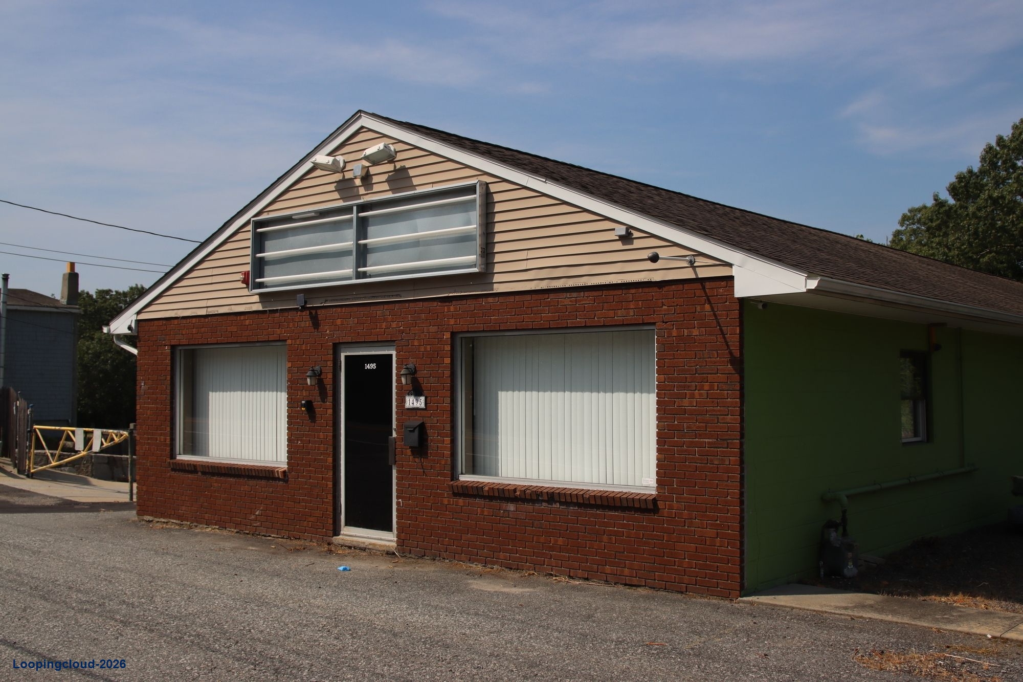 2,700SF Freestanding Commercial Building - NNN Lease