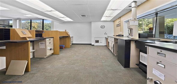 5942 U.S. 60 Ashland Kentucky, 41102 | Turn-key Bank/Office Building on Hwy 60 Ashland KY