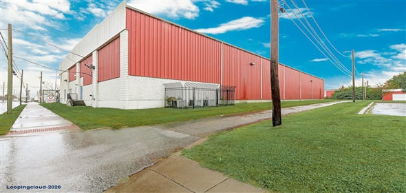 1118 Quality Choice P Louisville Kentucky, 40210 | Modern 20K SF Warehouse Facility with Dock & Drive-In Access
