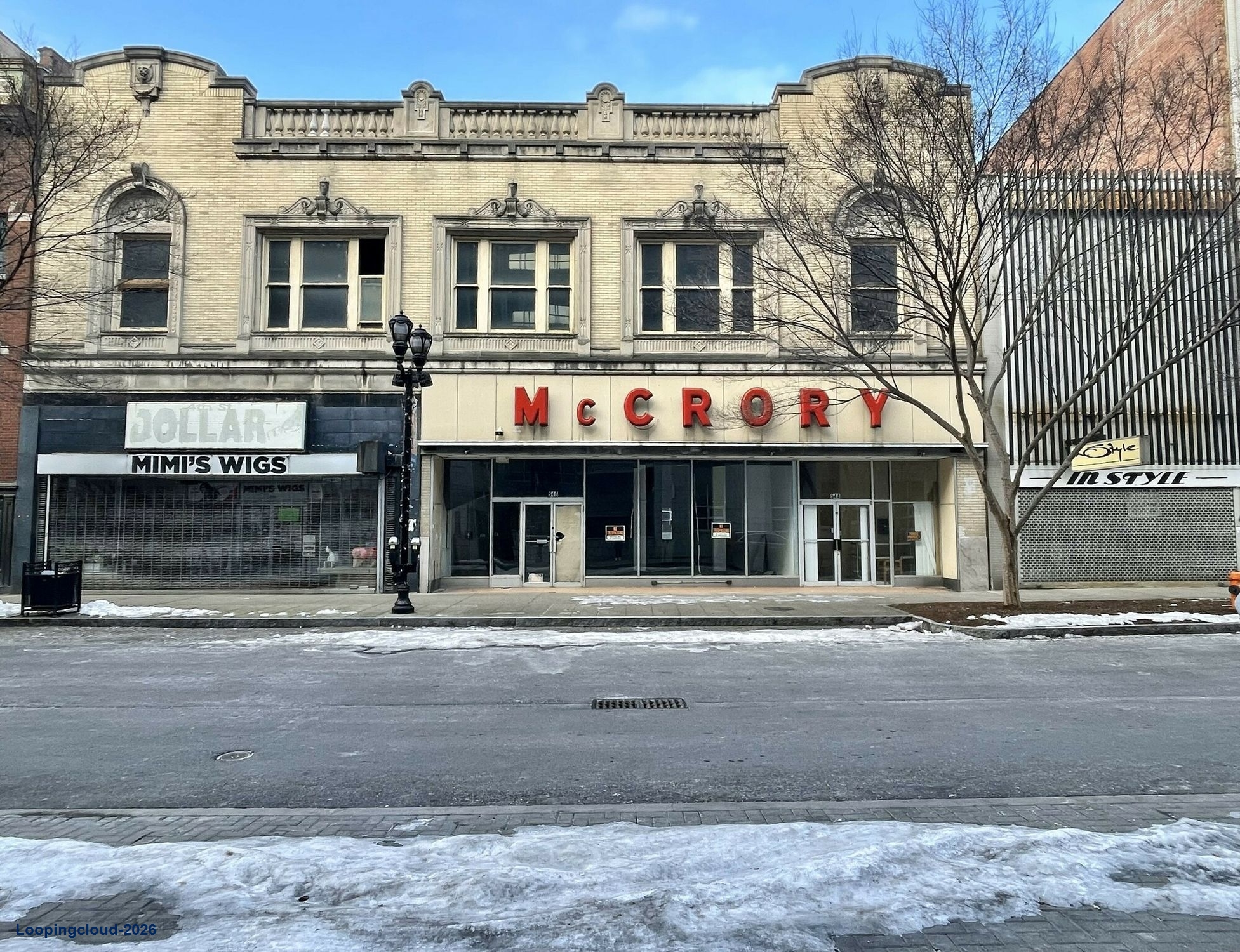 Commercial Property for Sale in 546 & 548 S 4th St Kentucky 40202