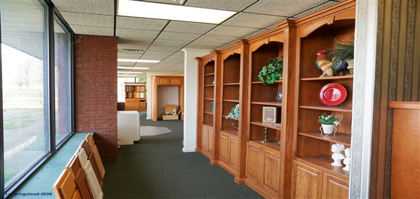 Hodgenville Kentucky, 42748 | Cabinet Manufacturing Business & Real Estate