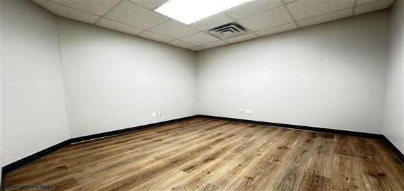 406 Blankenbaker Pkwy Suite J Louisville Kentucky, 40243 | NNN Leased Office Condo Recently Renovated