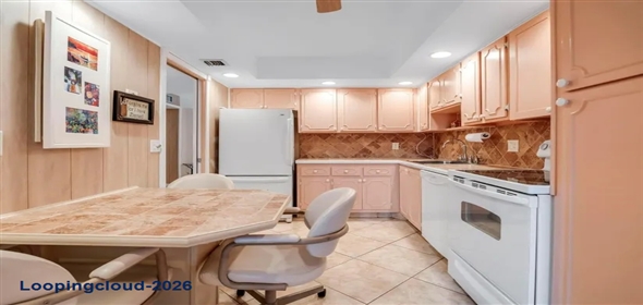 Pompano Beach Florida, 33069 | Beautifully Maintained 2-bedroom, 2-bath Condo