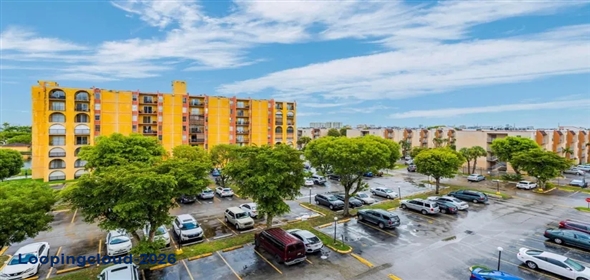 Address 4801 Nw 7th 503-16 Miami Florida, 33126 | Updated 2/1 Condo in Sunset Villas Phase III