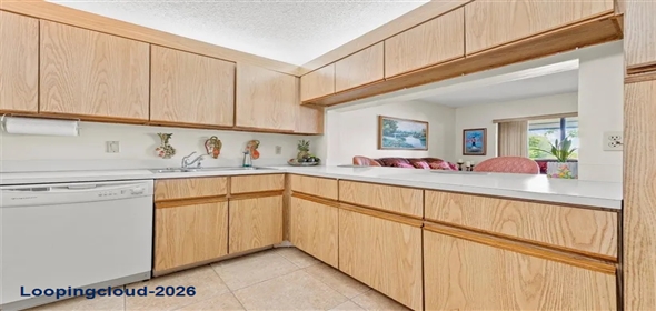 405 Liberty 405 Deerfield Bch Florida, 33442 | Beautifully Maintained first-floor Condo