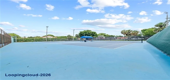 405 Liberty 405 Deerfield Bch Florida, 33442 | Beautifully Maintained first-floor Condo