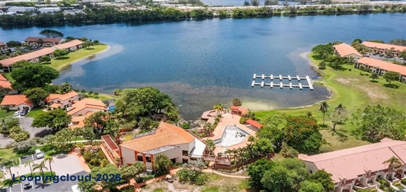 405 Liberty 405 Deerfield Bch Florida, 33442 | Beautifully Maintained first-floor Condo