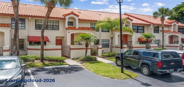 405 Liberty 405 Deerfield Bch Florida, 33442 | Beautifully Maintained first-floor Condo