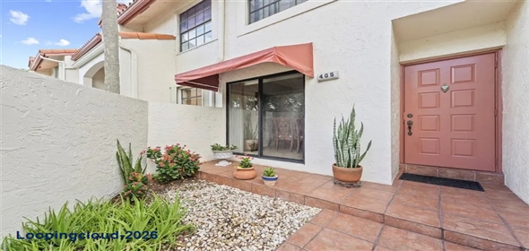 405 Liberty 405 Deerfield Bch Florida, 33442 | Beautifully Maintained first-floor Condo