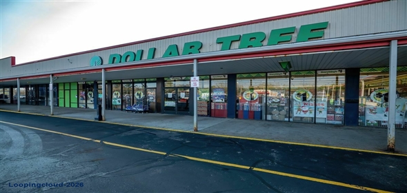 800 Central Street Millinocket Maine, 04462 | Tractor Supply anchored Shopping Center