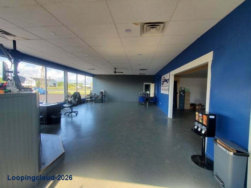 Commercial Property for Sale in Thomaston Maine 04861