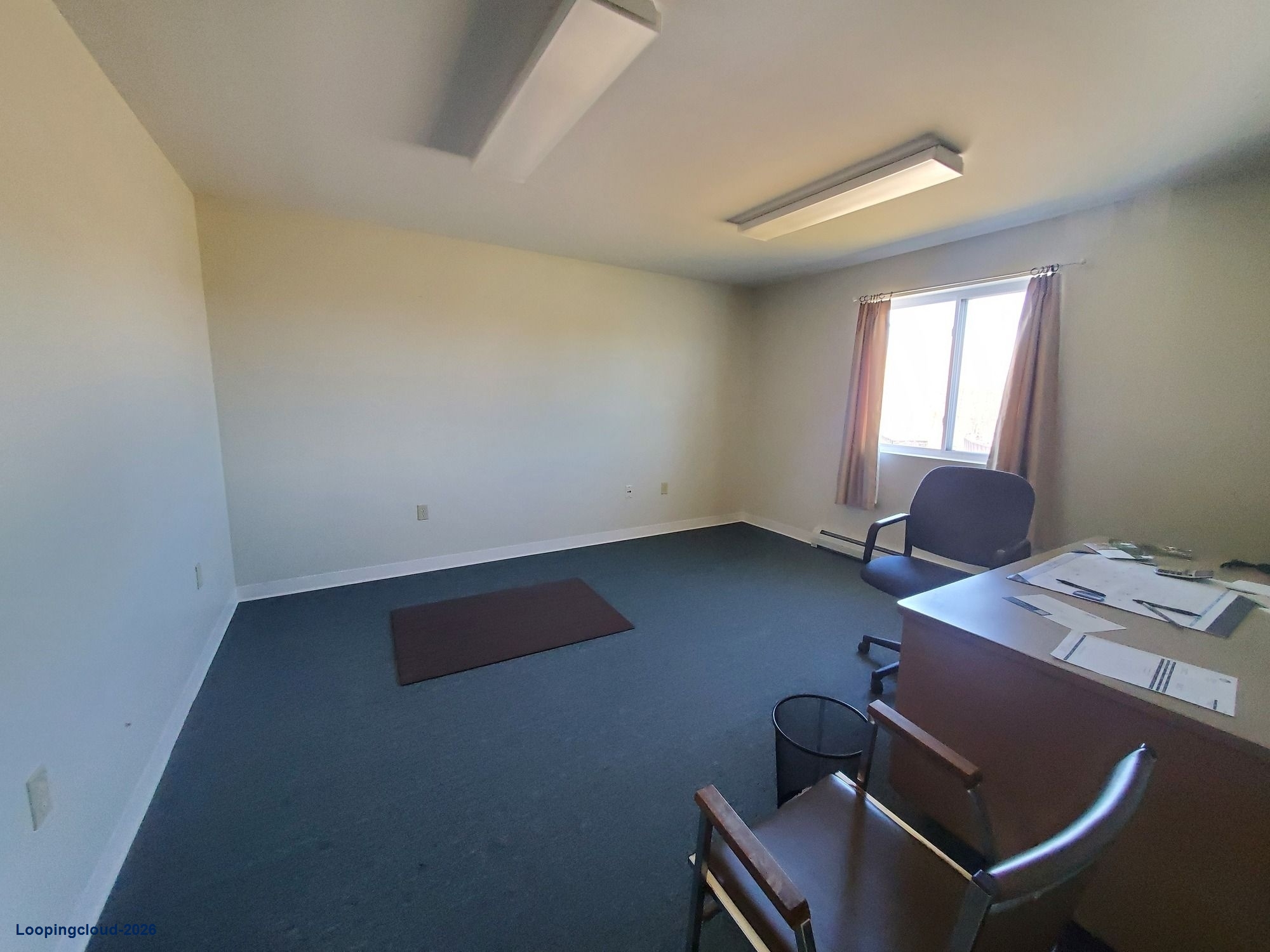 Exclusive Office for Lease