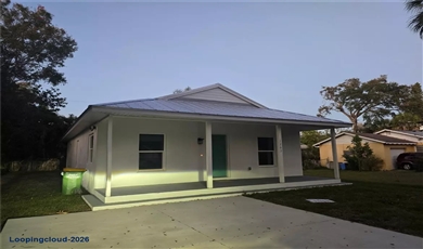 Sarasota Florida, 34234 | Single Family Residence