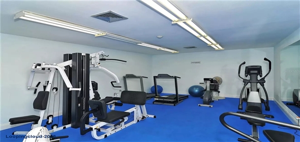 2756 CLUBHOUSE DR #101 Sarasota Florida, 34232 | Exclusive Condominium for Sale