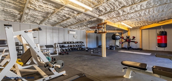 1520 S Suncoast Blvd Homosassa Florida, 34448 | RARE 8-Bldg Industrial & Retail Portfolio | ~110K SF | 26.11 Acres | 8% CAP or Owner-User