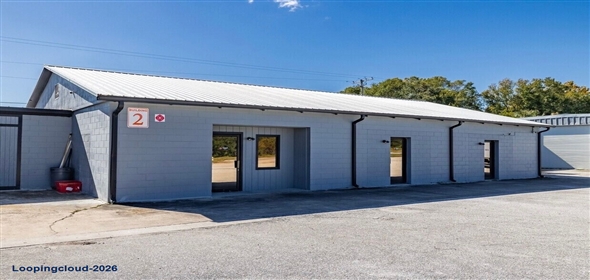1520 S Suncoast Blvd Homosassa Florida, 34448 | RARE 8-Bldg Industrial & Retail Portfolio | ~110K SF | 26.11 Acres | 8% CAP or Owner-User