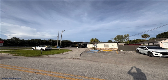6301 Causeway Blvd Tampa Florida, 33619 | CI-ZONED TAMPA WAREHOUSE W/ OFFICE