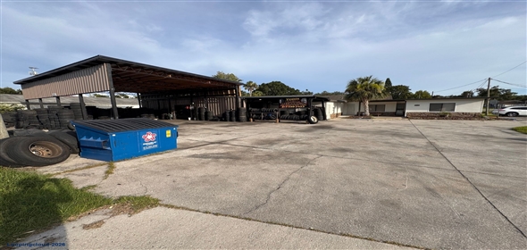 6301 Causeway Blvd Tampa Florida, 33619 | CI-ZONED TAMPA WAREHOUSE W/ OFFICE