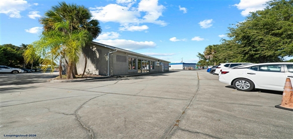 665 Babcock st & 660 S Apollo Blvd Melbourne Florida, 32901 | MELBOURNE AIRPORT RETAIL FOR SALE!