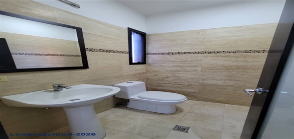 Edificio Centro Profesional Ikonos, Urb. La Arboleda Maracay Aragua, 2101 | Exclusive Office in Torre Ikonos - Oficina en la Torre Ikonos