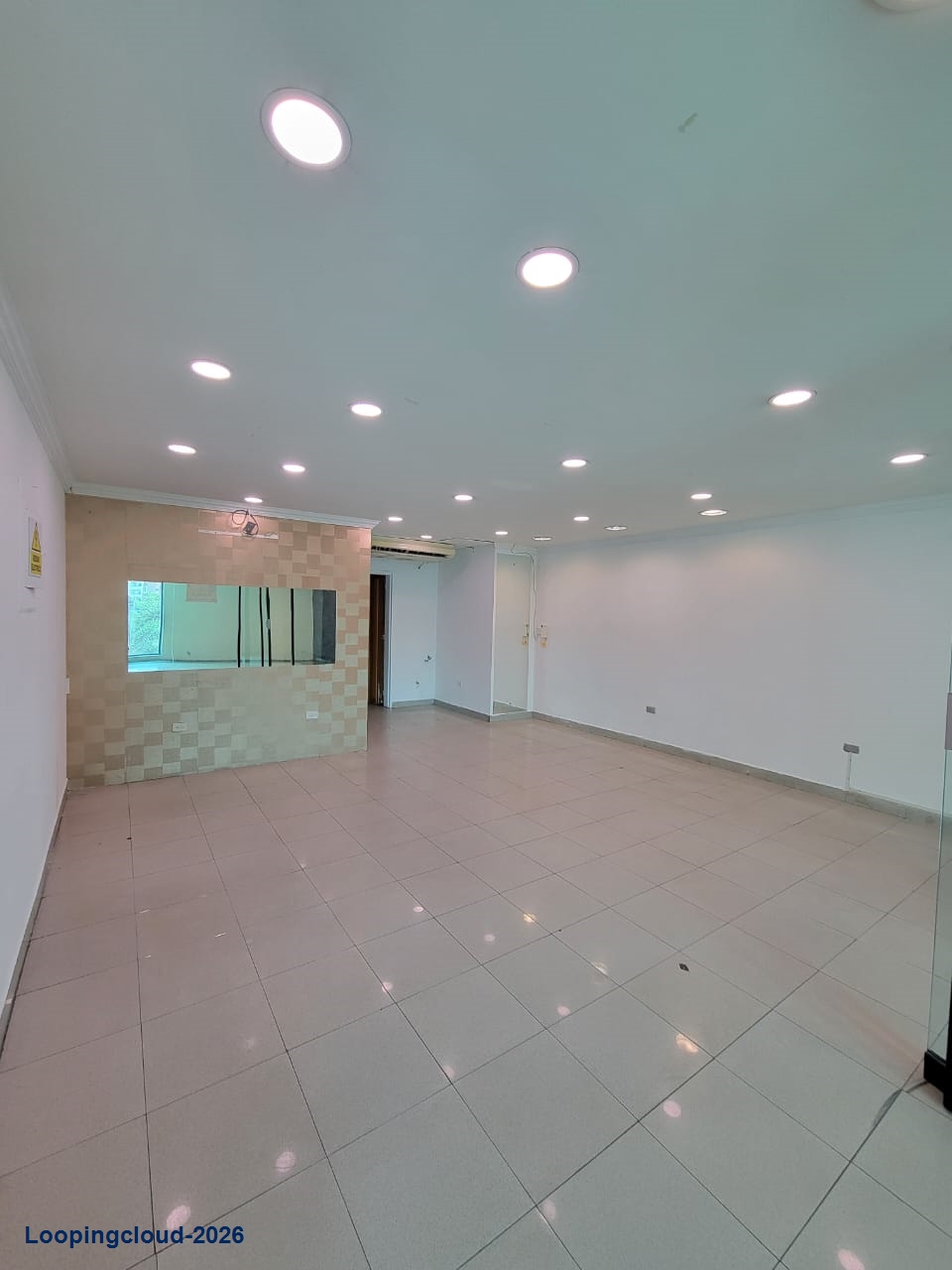 Retail Property for Sale in Piso 1 – Local P-1-67 Aragua 02101