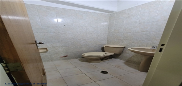 C.C. Las Américas, Piso 1 – Local P-1-67 Maracay Aragua, 02101 | Exclusive Retail Space - Local Comercial en Venta