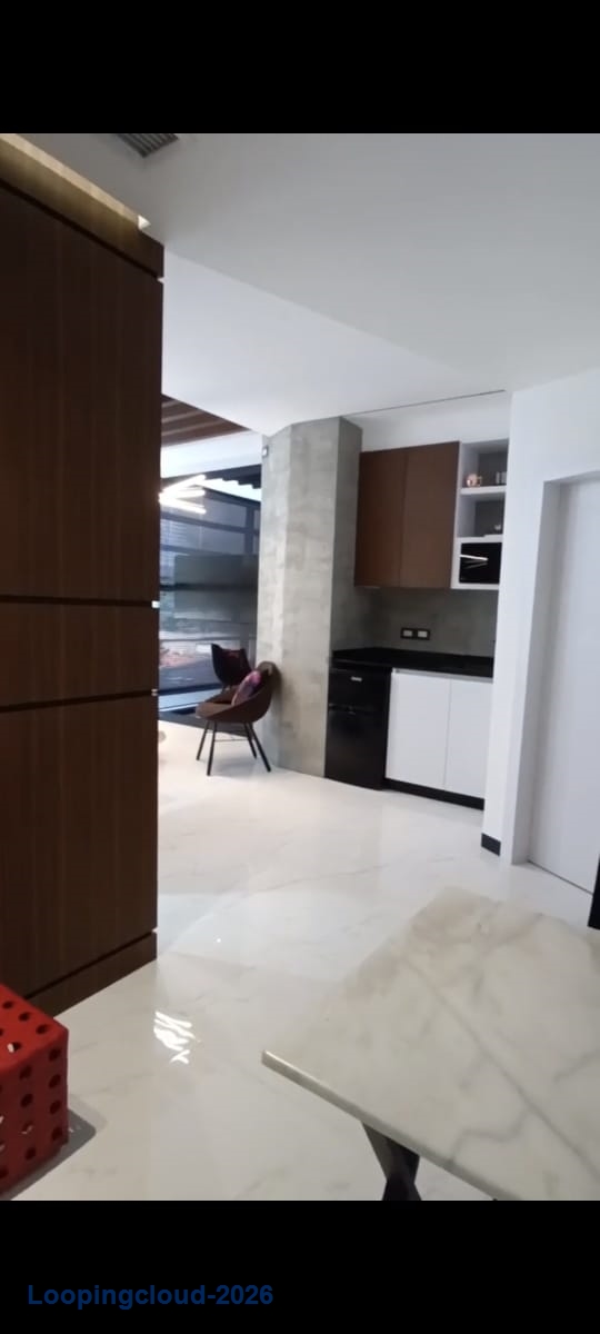 Executive Office – Torre Arboleda, Maracay - Oficina Ejecutiva