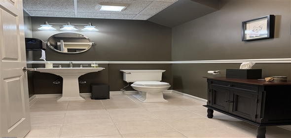 9724 Kingston Pike , Suite 406 Knoxville Tennessee, 37922 | Franklin Square Office Condo - Suite 406