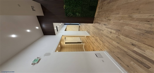 219 Miracle Mile Coral Gables Florida, 33134 | Flagship Retail On Miracle Mile