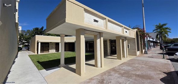 1567 Sunset Dr Coral Gables Florida, 33146 | Ground-Floor Retail Available in South Miami