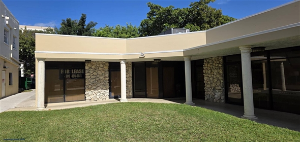 1567 Sunset Dr Coral Gables Florida, 33146 | Ground-Floor Retail Available in South Miami