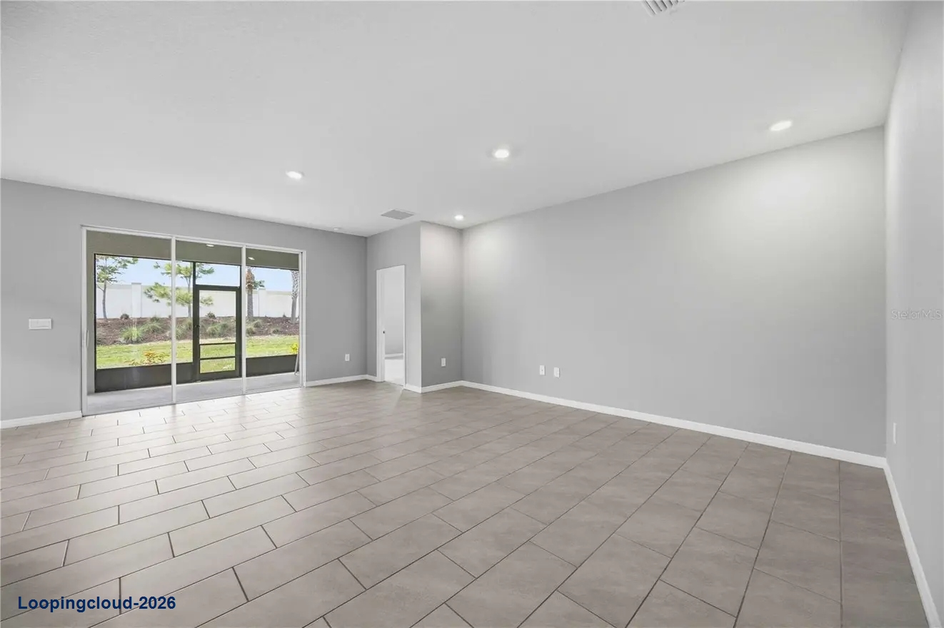 Luxury Gated Living at Promenade Estates: Newer 4-Bedroom Home Near Siesta Key