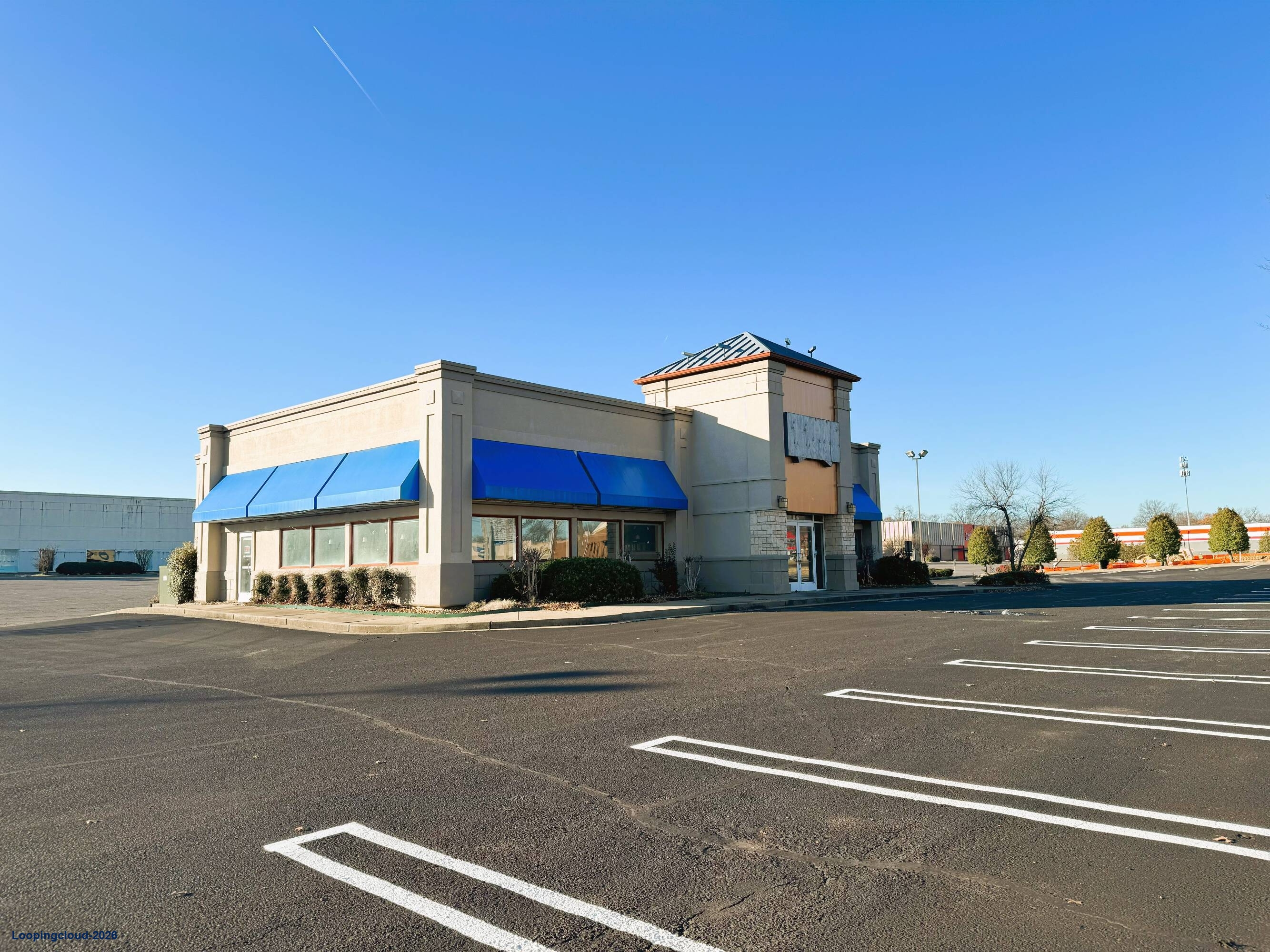4,022 SF Freestanding Restaurant for Sale or Lease at Southland Mall Outparcel